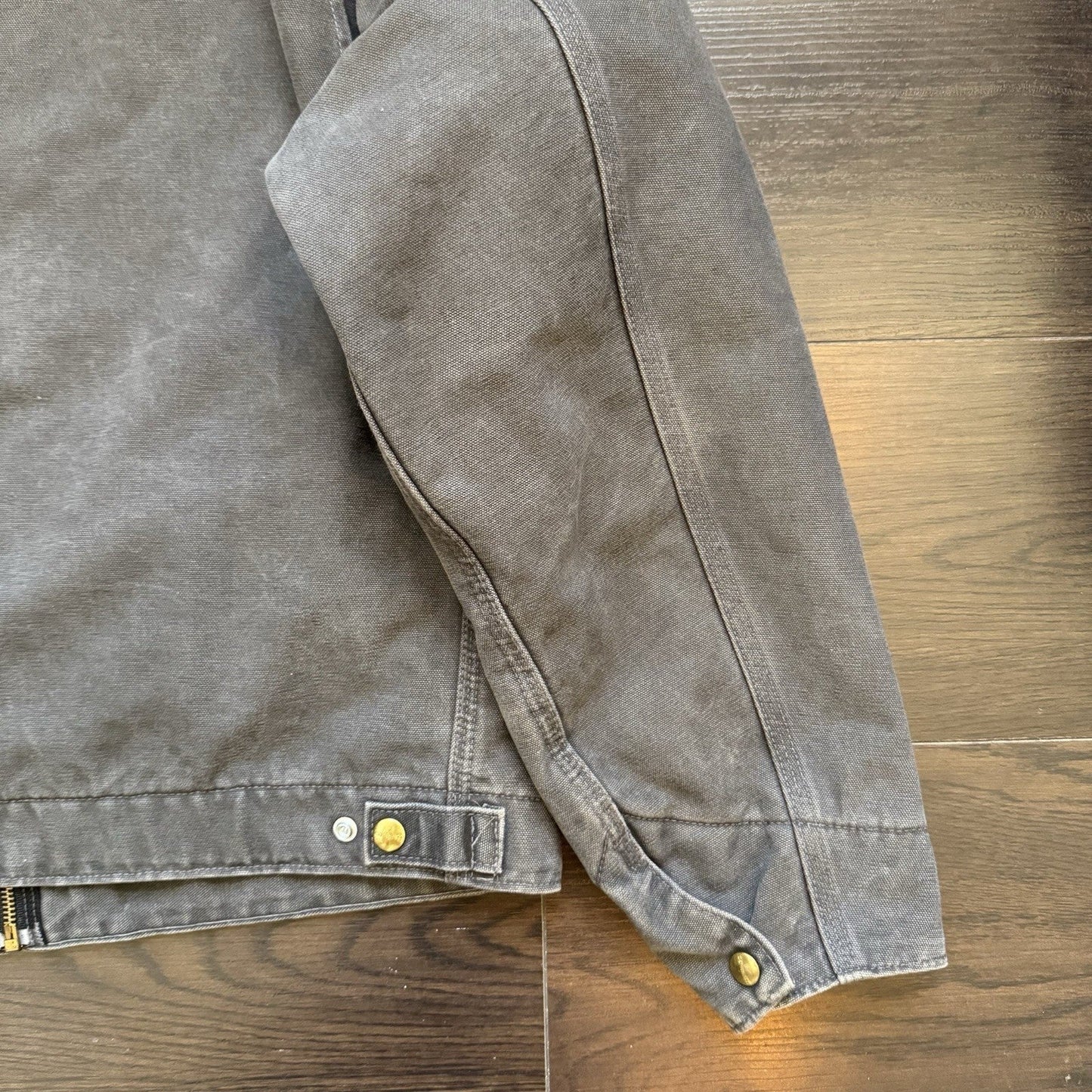Carhartt J97 GVL Detroit Jacket Size Medium