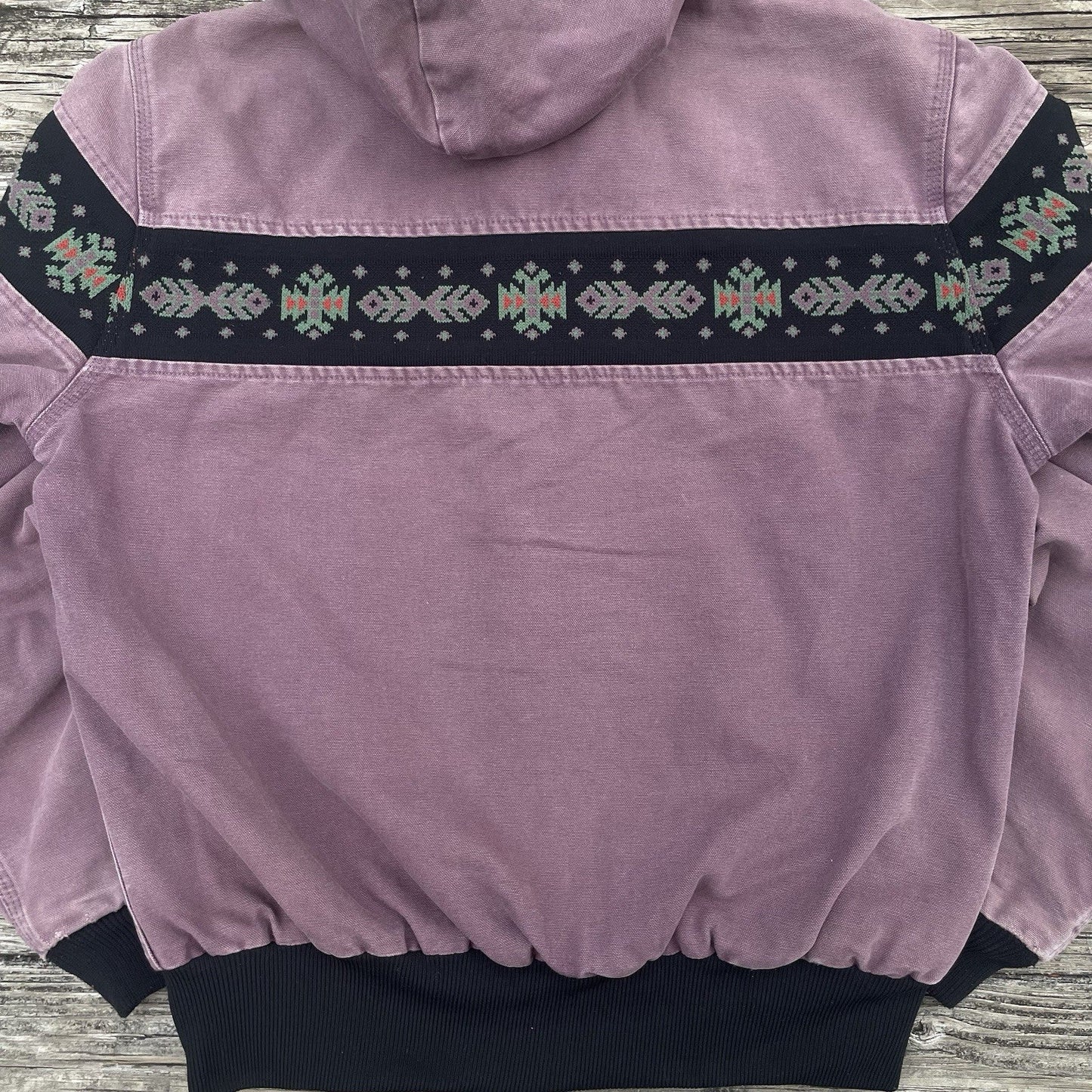 vintage carhartt jr0057 aztec active jacket in damson size medium