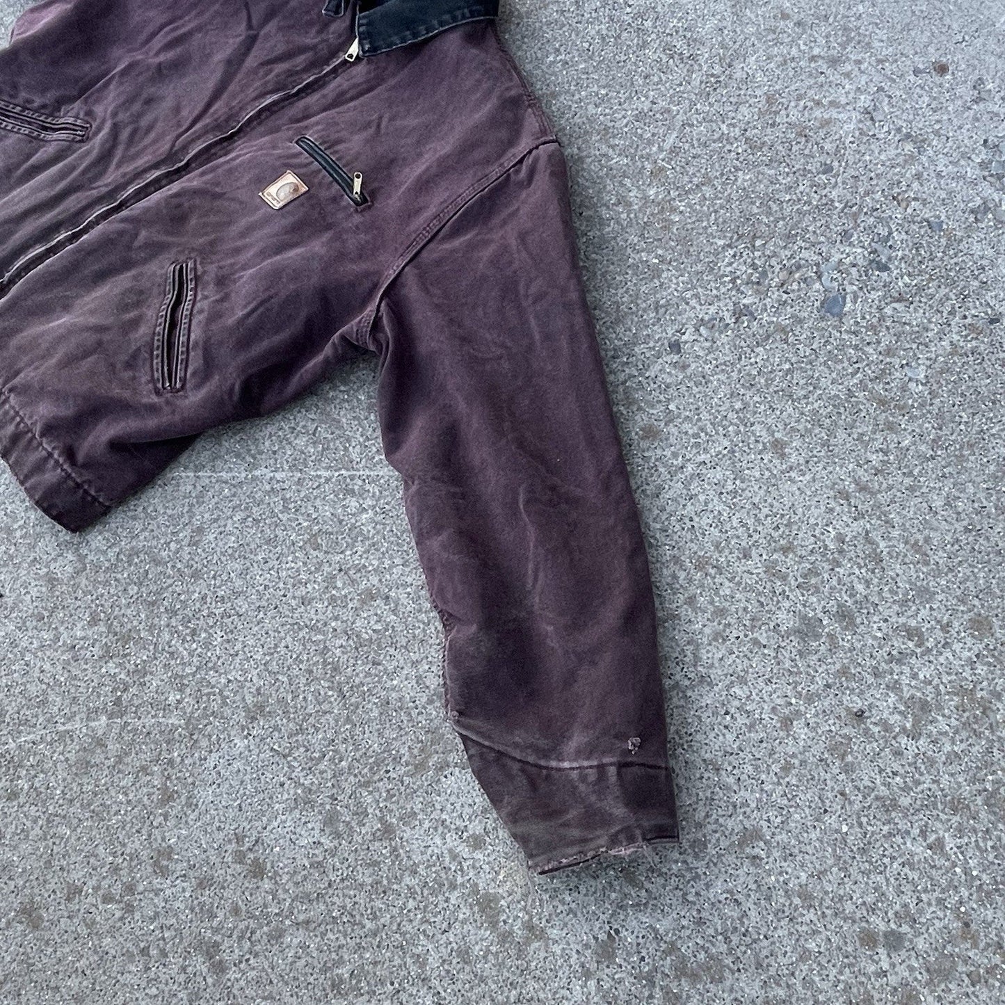 Carhartt Detroit J97 Brg Wine Burgundy Purple Vintage Faded Jacket Coat XL USA