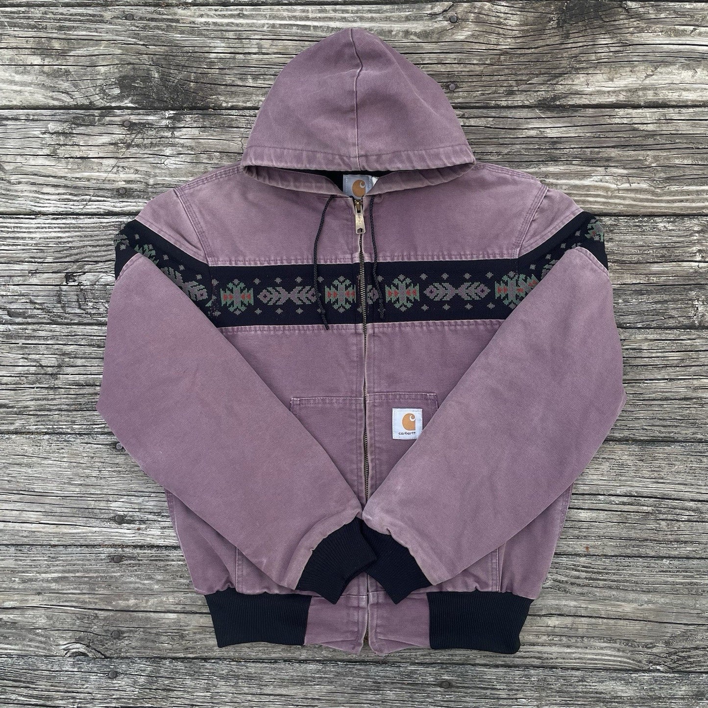vintage carhartt jr0057 aztec active jacket in damson size medium
