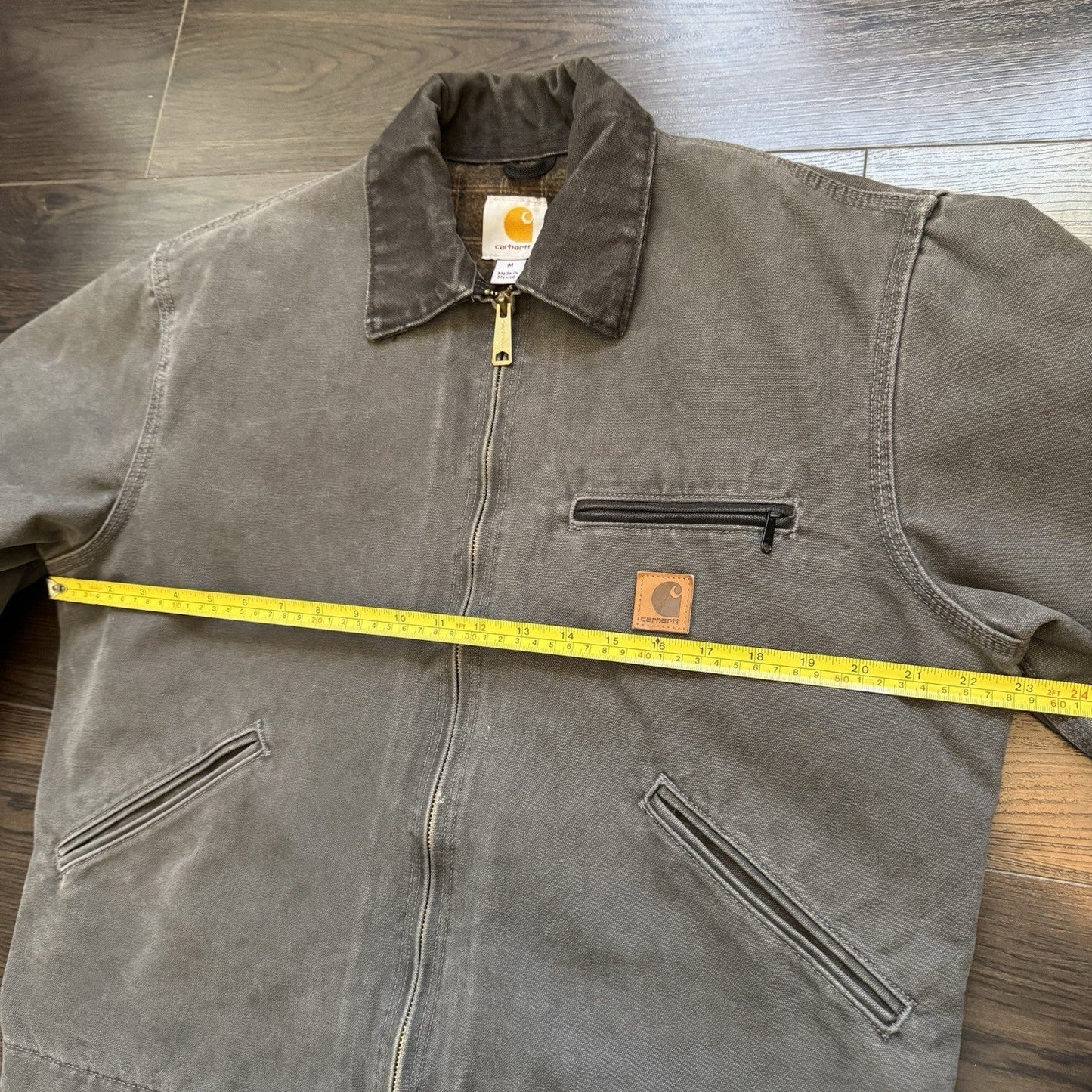 Carhartt J97 GVL Detroit Jacket Size Medium
