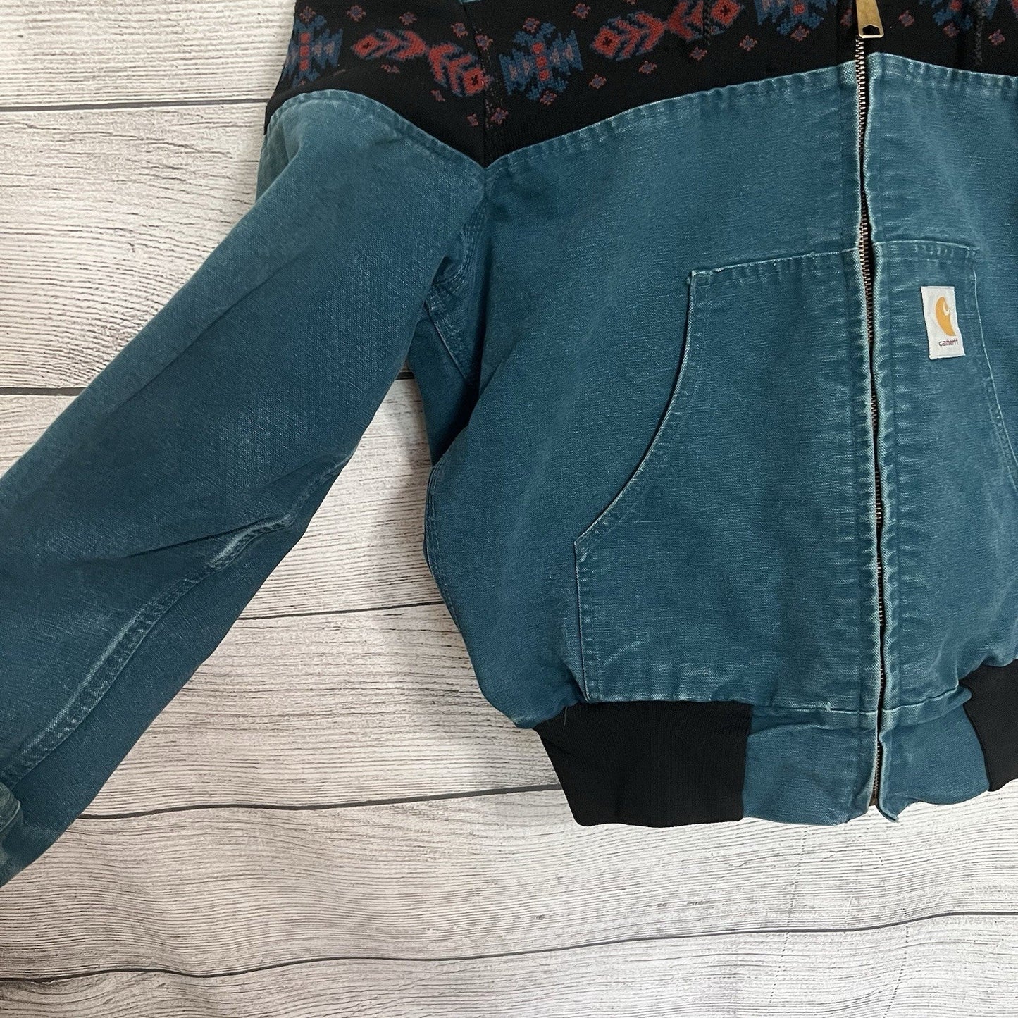 Vintage Carhartt Aztec Santa Fe Jacket Size Medium Teal JQ041 Faded Rare Lined