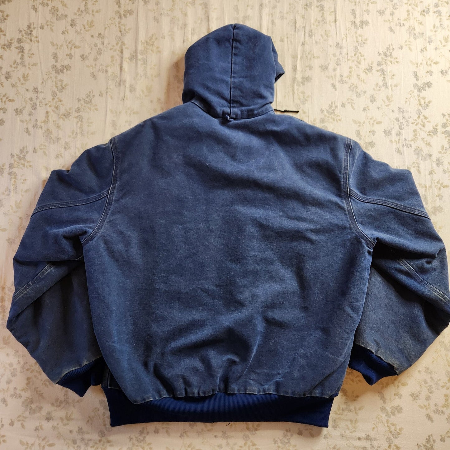 Vintage Carhartt Mens L Duck Blue J68 BLU Hooded Canvas Work Insulated Jacket