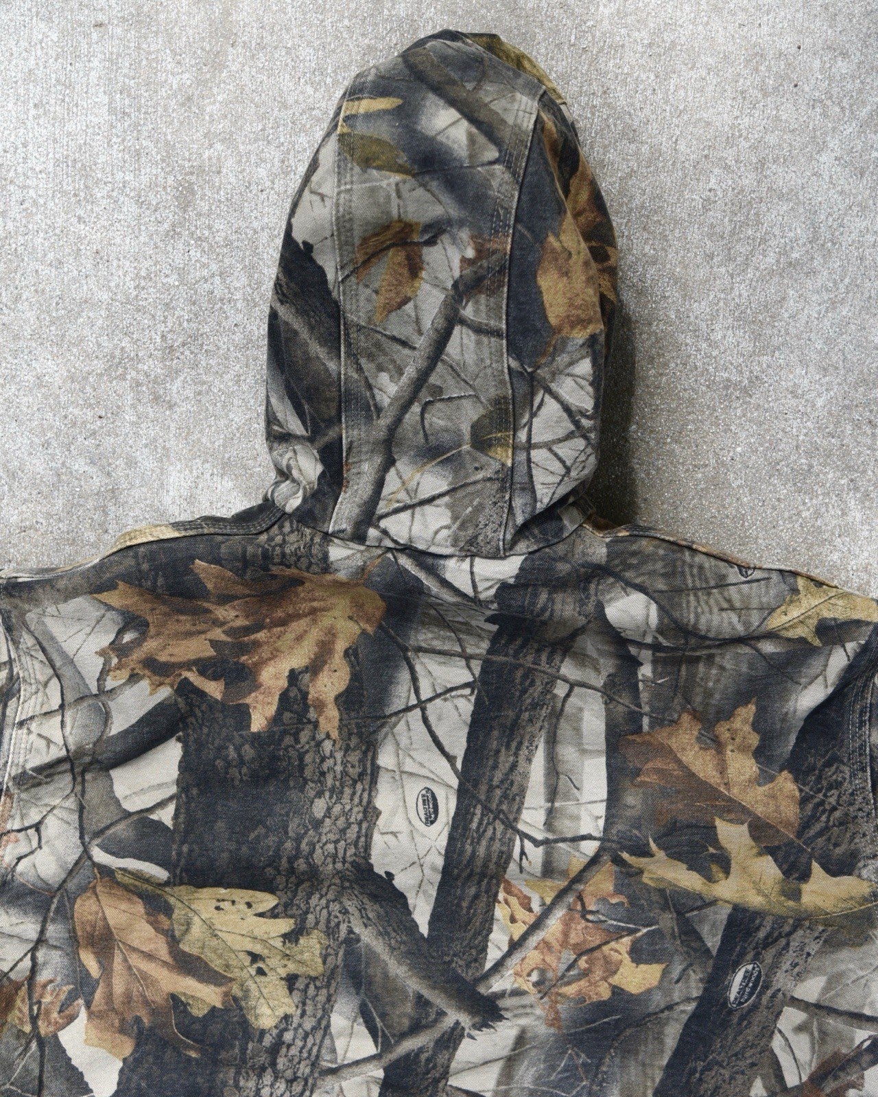 Vintage Carhartt Quilted Hooded Active Jacket “Camo” J143 CMO Men’s Medium