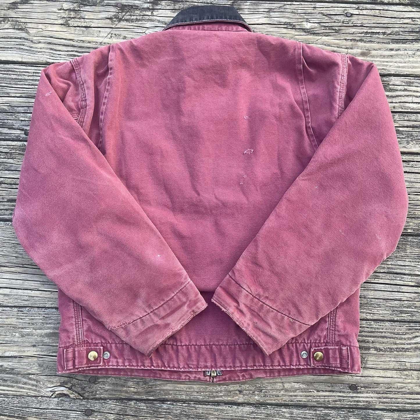 vintage carhartt j24 rdw aztec detroit jacket in redwood size medium