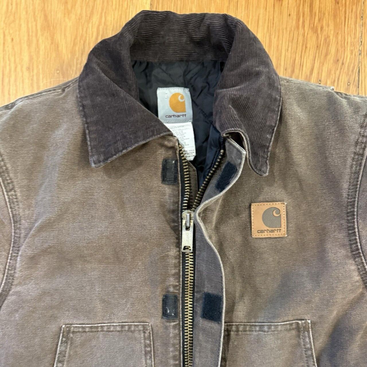 Carhartt Jacket J22 CHT Amazing condition
