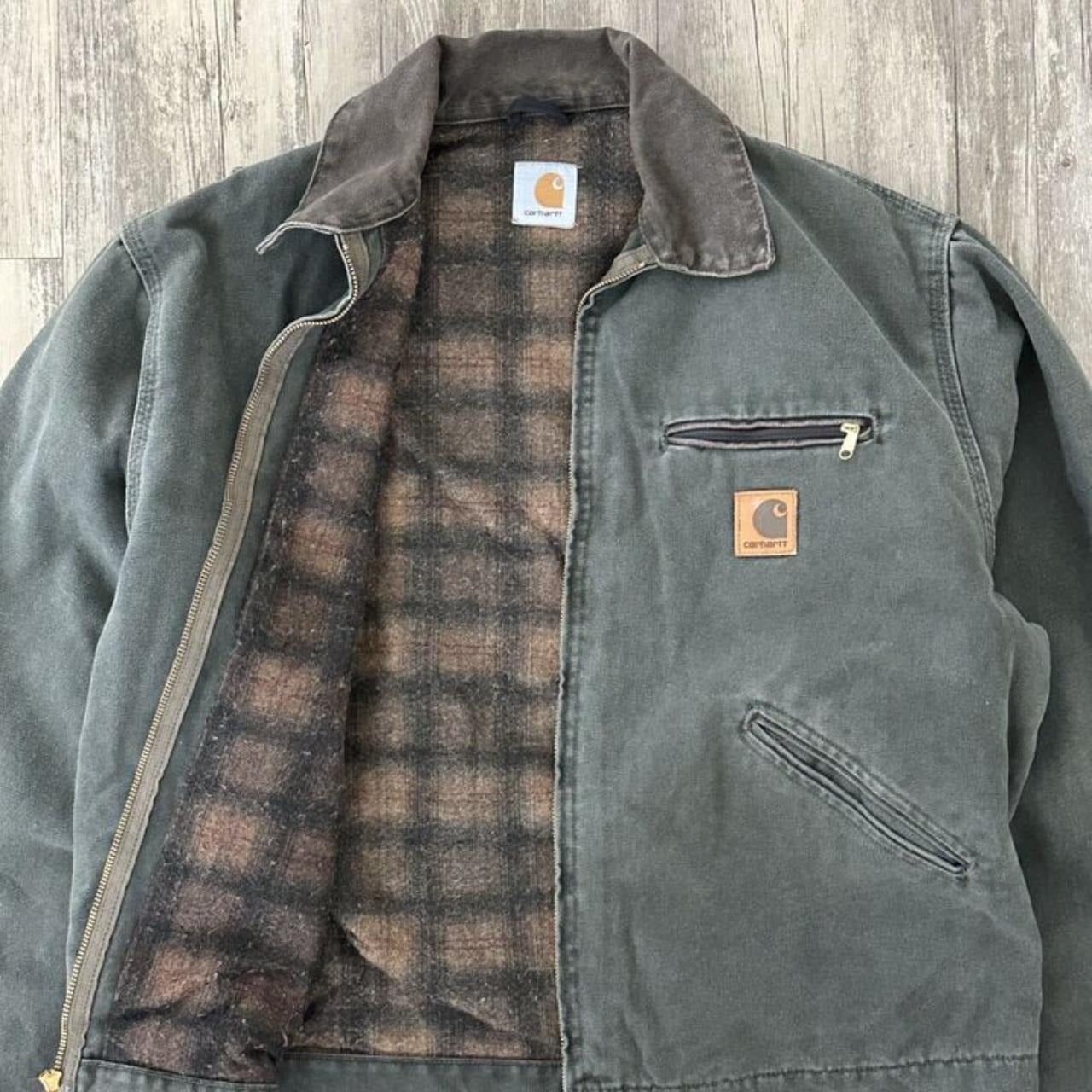 Carhartt Men's Grey and Green Jacket