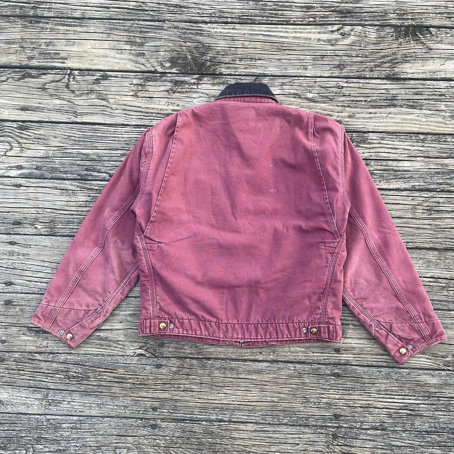 vintage carhartt j24 rdw aztec detroit jacket in redwood size medium