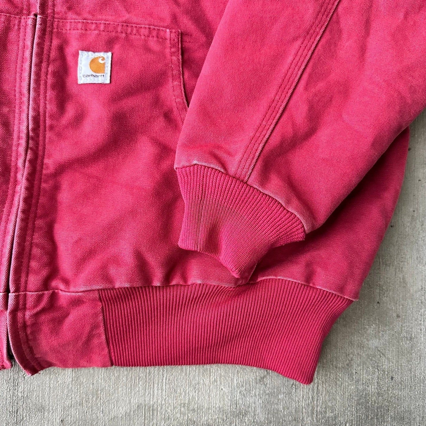 Vintage Y2K pink WOMENS Carhartt quilted hooded work wear jacket