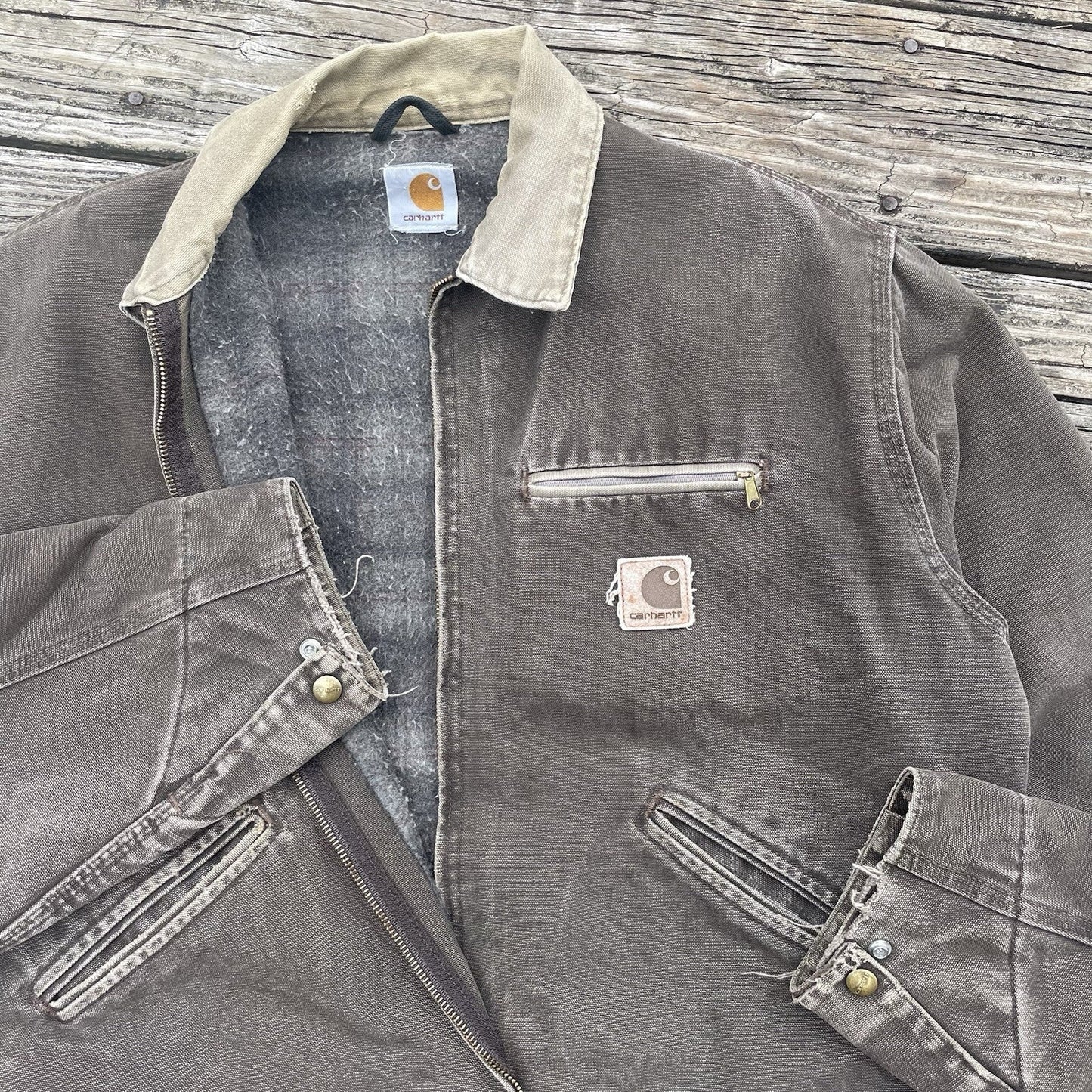 vintage carhartt j97 tmb sandstone detroit jacket in timber size large