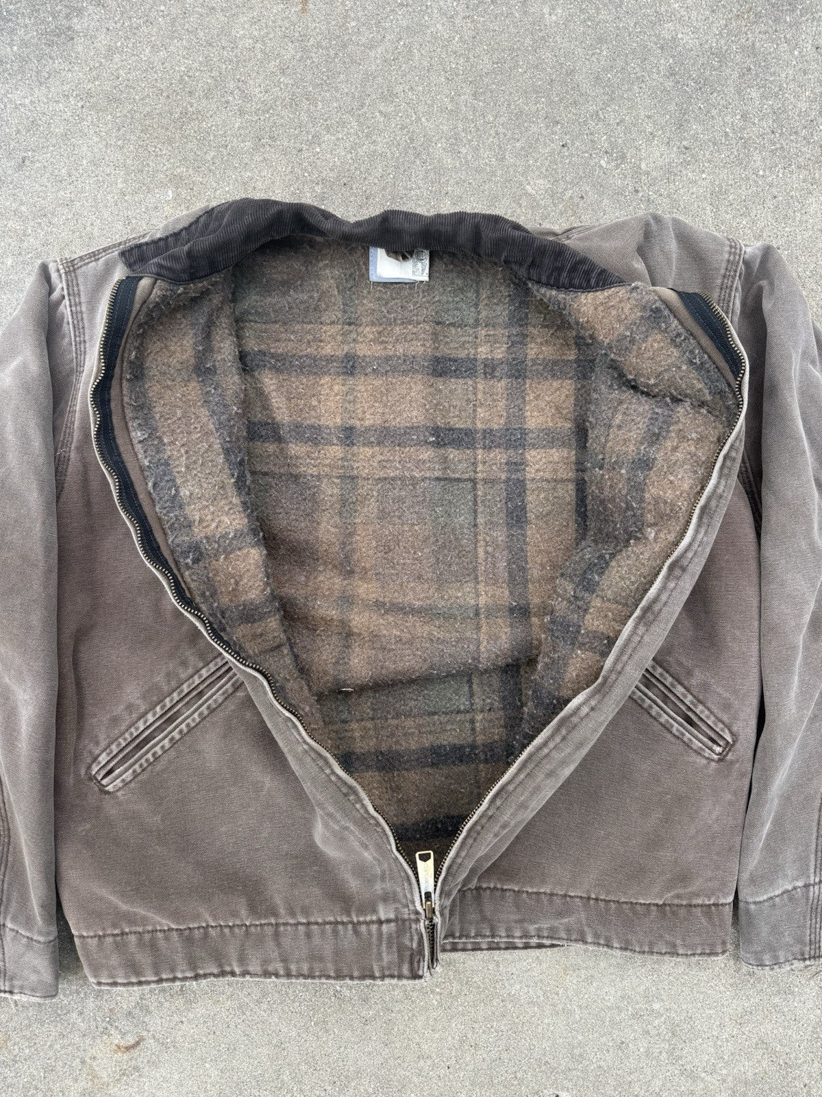 Vintage 90s J43 CHT Brown Carhartt Detroit Jacket Size L Made In USA