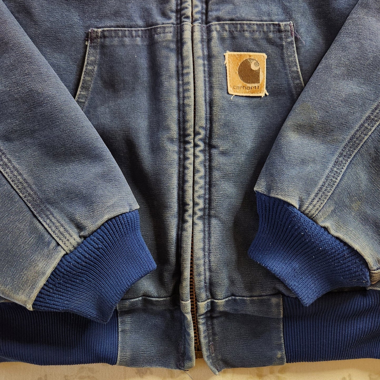 Vintage Carhartt Mens L Duck Blue J68 BLU Hooded Canvas Work Insulated Jacket