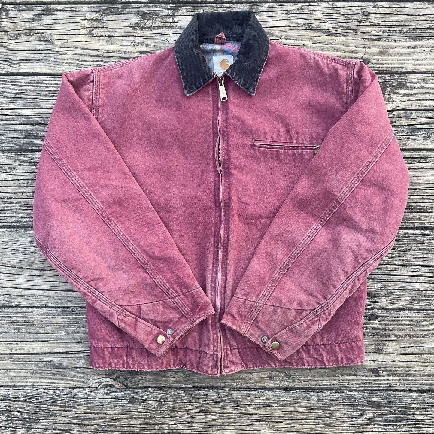 vintage carhartt j24 rdw aztec detroit jacket in redwood size medium