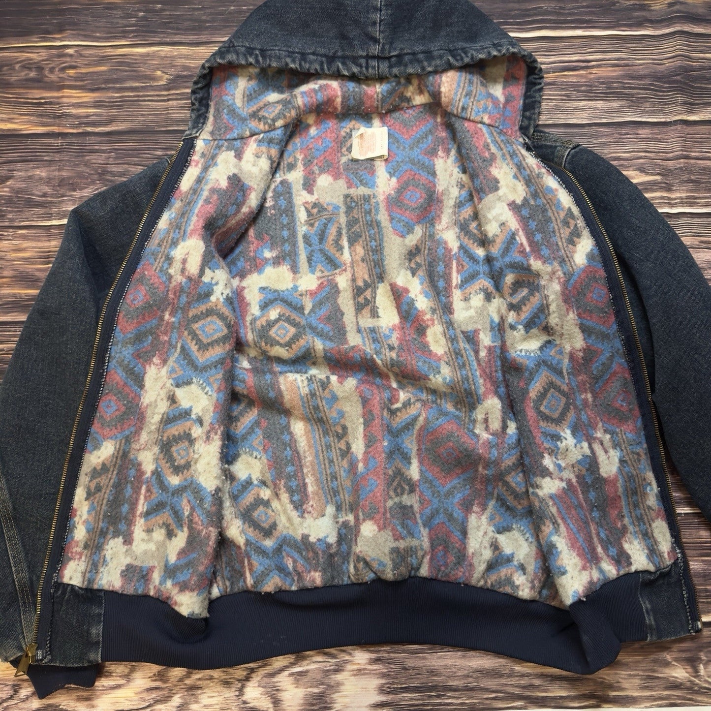 Vtg Carhartt Aztec Blanket Lined Denim Hooded Work Jacket Size Medium Workwear