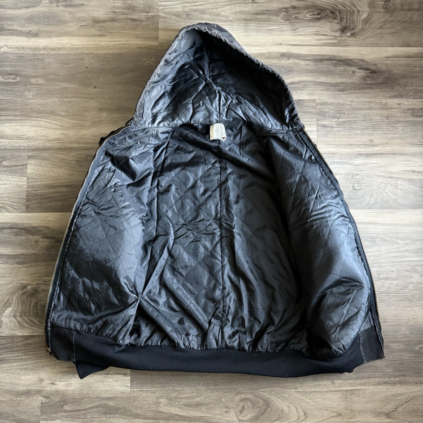 Vintage Carhartt J06 Jacket Mens Large Onyx Black Quilted Lined 90s USA Workwear