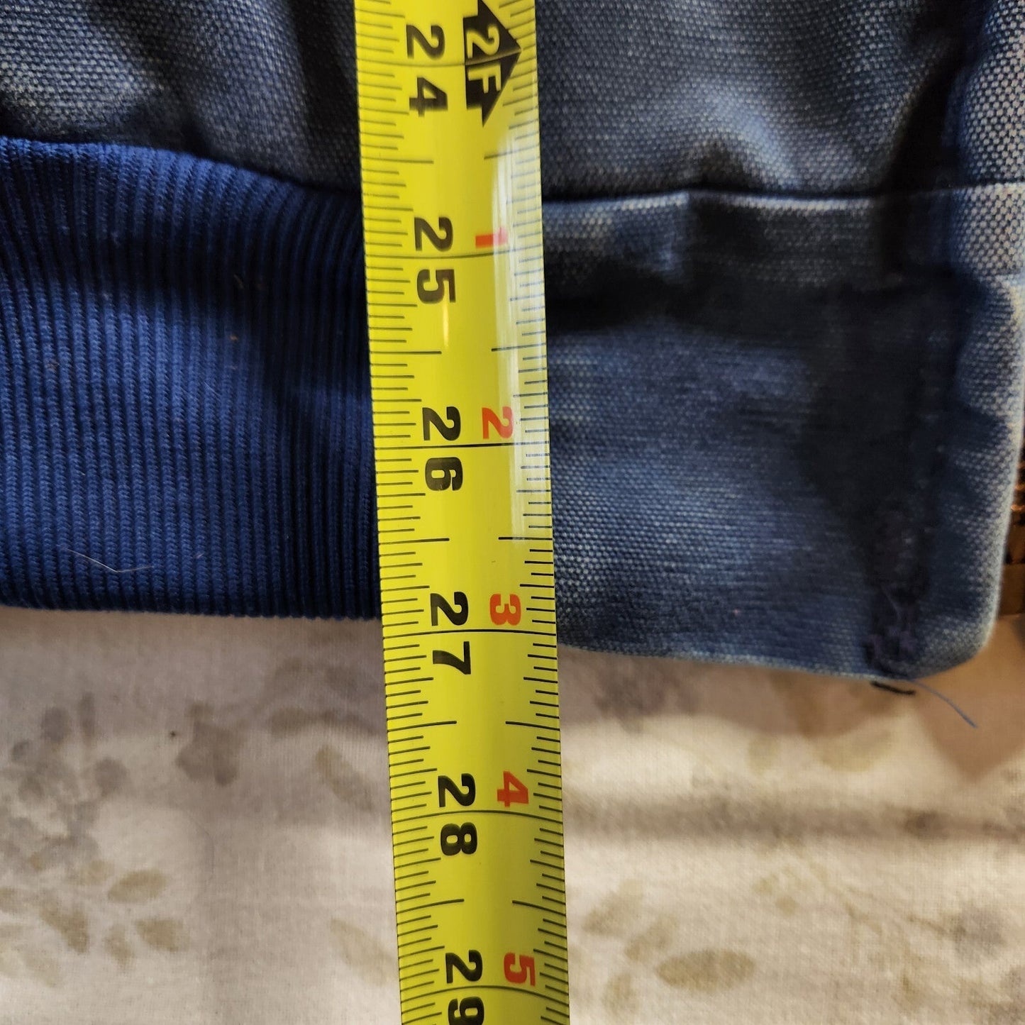 Vintage Carhartt Mens L Duck Blue J68 BLU Hooded Canvas Work Insulated Jacket
