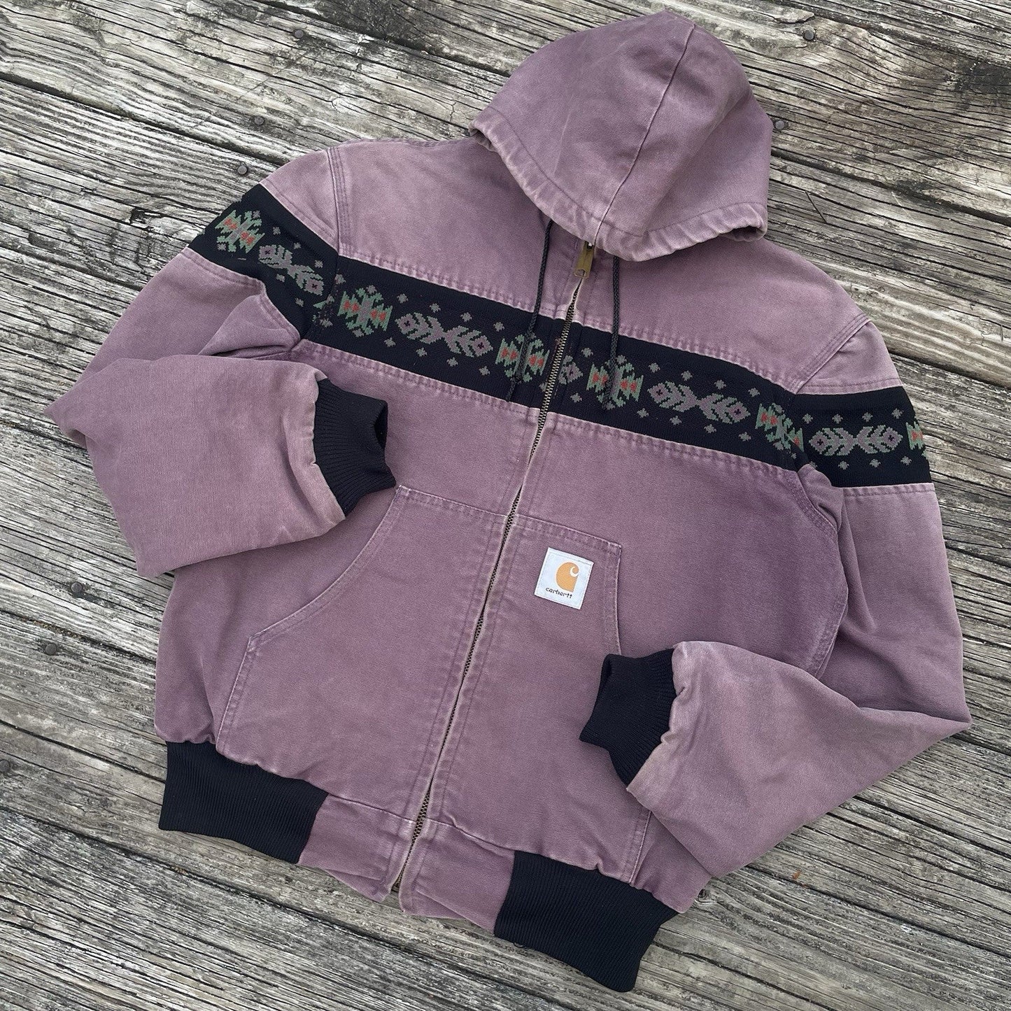 vintage carhartt jr0057 aztec active jacket in damson size medium